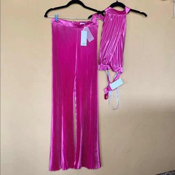 NWT L'idee Elegant Hot Pink Pleated Wide Leg Pant + Halter Top Set